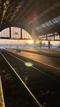 Витебский вокзал в санкт петербурге скачать фон 720 x 1280