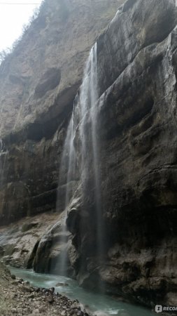 Чегемские водопады кабардино-балкария домики