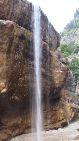 Чегемские водопады кабардино-балкария фото летом