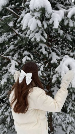 Зимние девушки