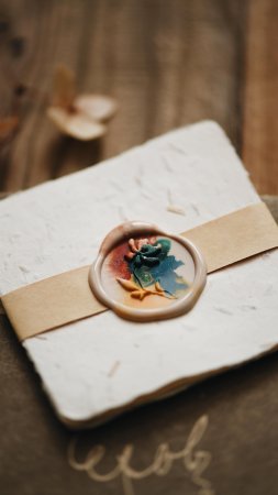 Wax seal stamp скачать фон 2160 x 3840