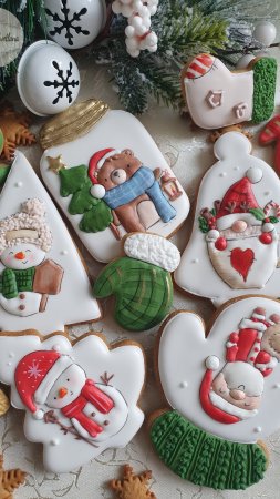Christmas cookies скачать фон 2160 x 3840