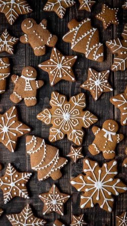 Vegan gingerbread cookies скачать фон 1080 x 1920