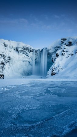 Водопад скоугафосс исландия зимой