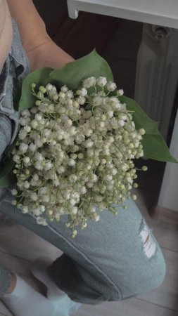 Белые ландыши