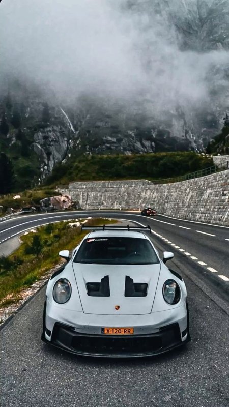 Порше 911 GT3 RS 992
