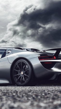 Порше 918
