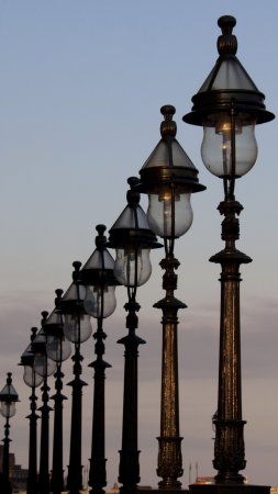 Фонари уличного освещения
