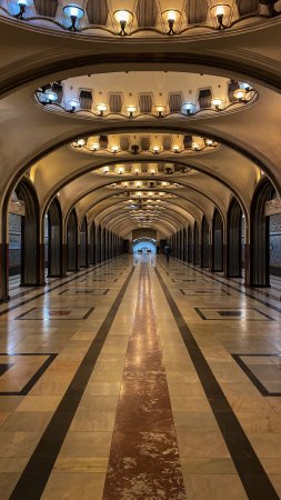 Станции метро москва