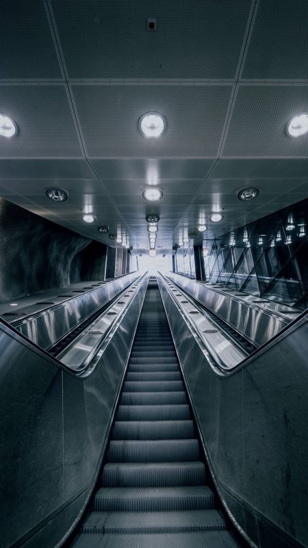 Ступень эскалатора метрополитена