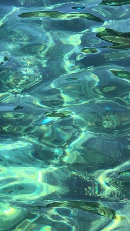 Вода в море