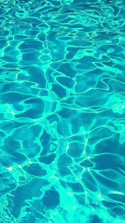 Голубая вода