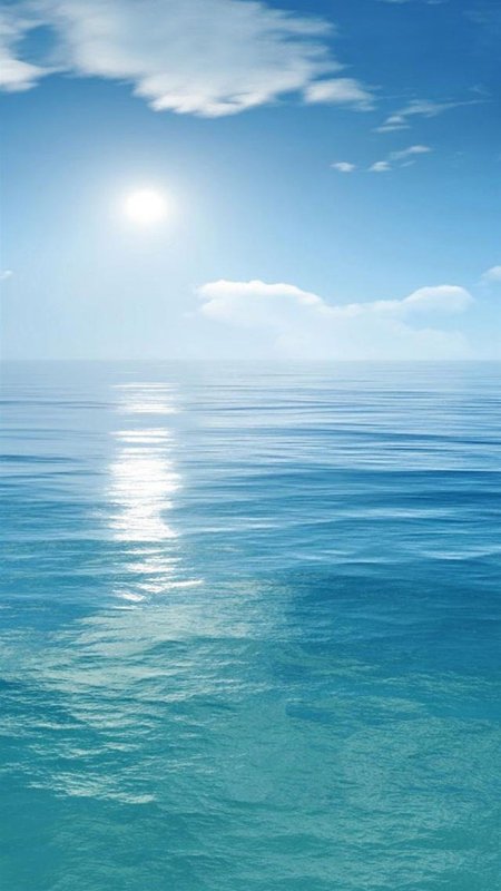 Зеленое море, солнце, отражение
