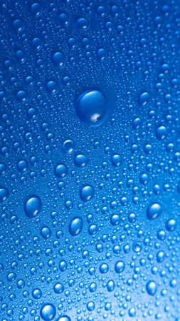 Голубой фон с каплями воды