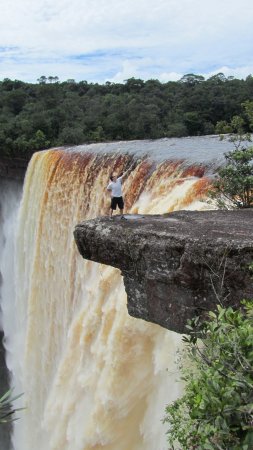 Водопад кача в гайане