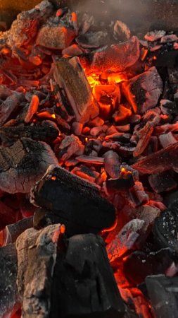 Древесный уголь скачать фон 720 x 1280