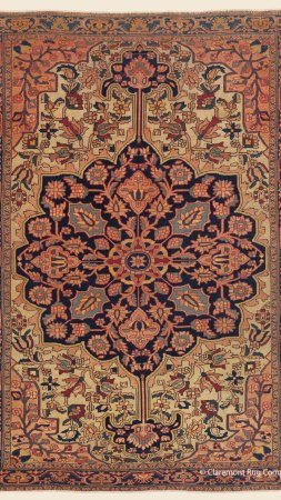 Antique oriental rugs and carpets