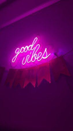 Неон good vibes