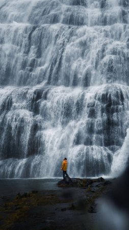 Водопад Скогафосс