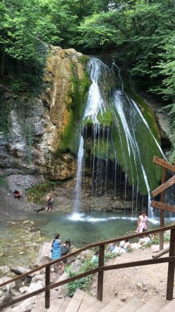 Водопад джурла в крыму