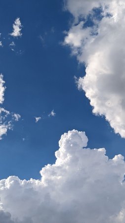 Небо с облаками