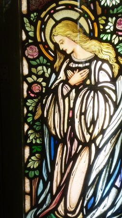 Stained glass window скачать фон 2160 x 3840