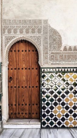 Alhambra palace granada spain скачать фон 1080 x 1920
