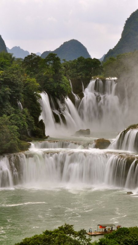 Ban gioc detian falls