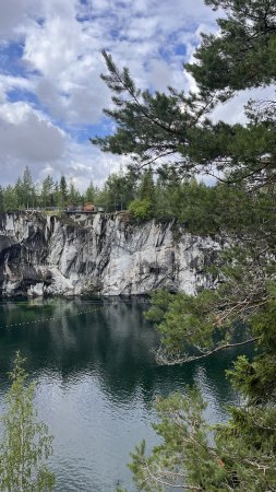 Парк сортавала карелия рускеала скачать фон 2160 x 3840