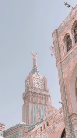 Makkah royal clock tower скачать фон 1424 x 2532