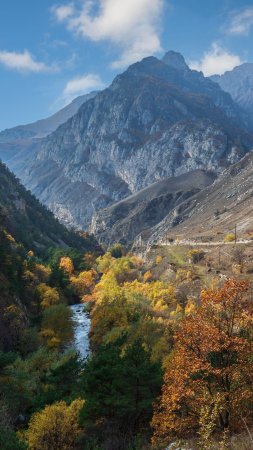 Кабардино-балкария ущелье чегем скачать фон 2160 x 3840