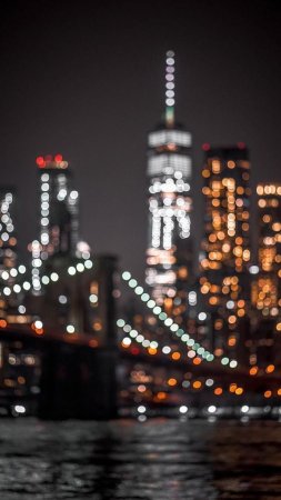 Brooklyn bridge at night