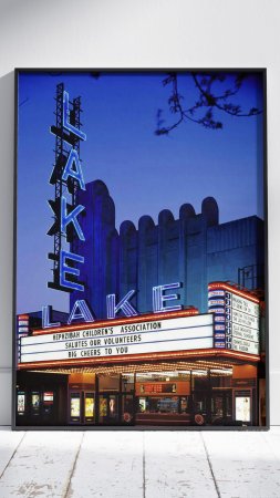 Lake theatre скачать фон 1424 x 2532