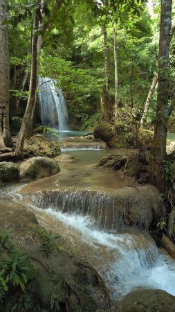Канчанабури таиланд водопад