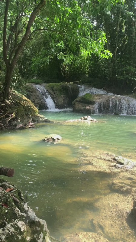Cambugahay falls
